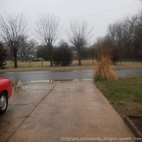 Nerdy Dragon Queen Free free pornstar images