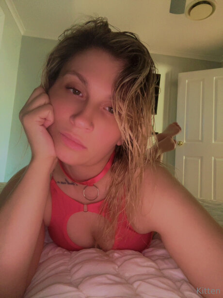 Skitzz pornstar pretty img