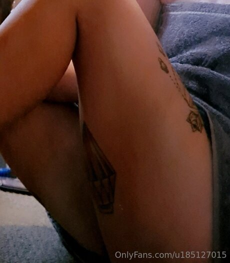 U185127015 sex star pic