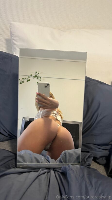 Auroraskyvip sex pornstar photos