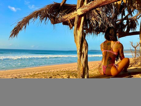 Tkhoneybun model perfect picture