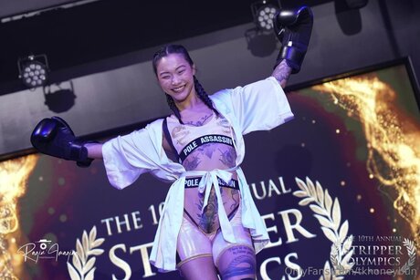 Tkhoneybun hot star images