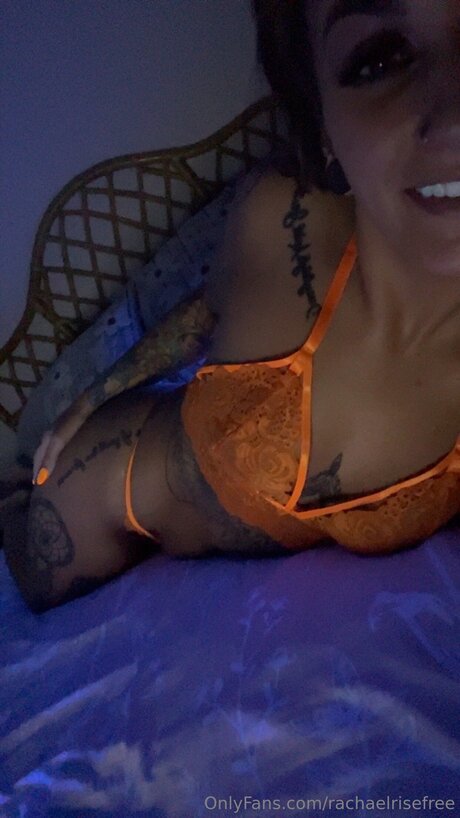 Rachaelrisefree art model images