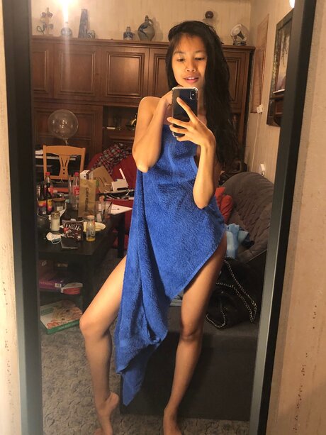 Only Joy model nude pics