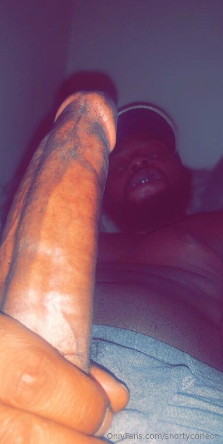 Shortycorleon star sex photo