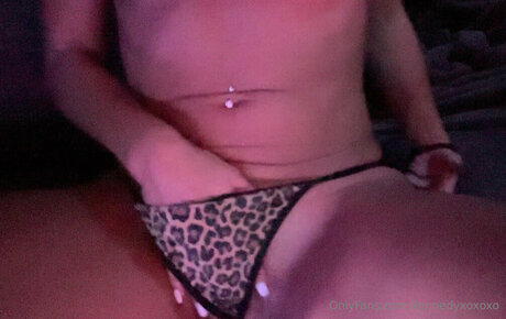 Kennedyxoxoxo pornstar pretty photo