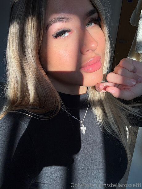 Stellarossetti pretty pornstar pictures