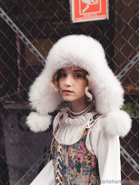 Taitehambelton nice model image