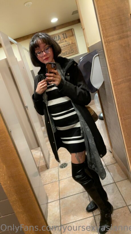 Yoursexyasiannextdoor hot model photos