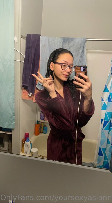 milf glasses onlyfans free xxx pic