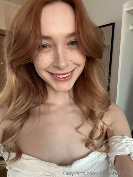 Lolynebel Free best star pic