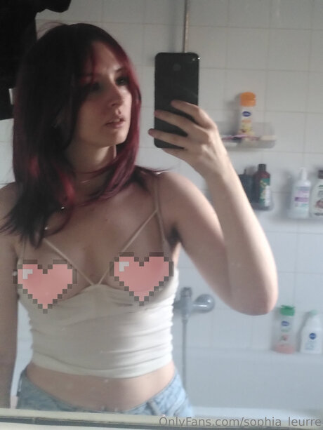 Sophia Leurre sexy model img