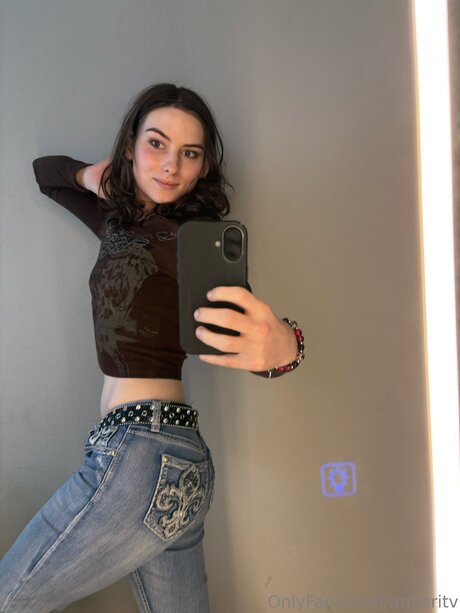 Arikaritv hd pornstar image