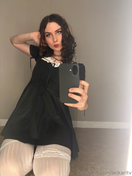 Arikaritv erotic model pic