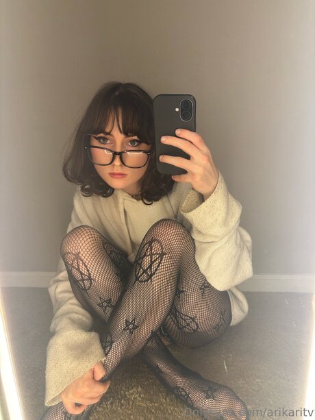 Arikaritv beautiful star images