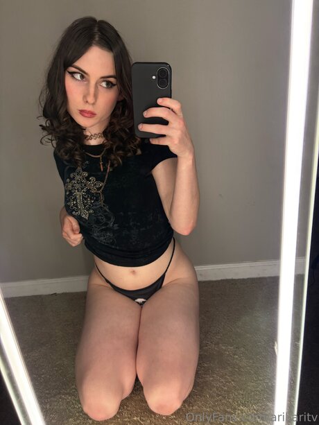 Arikaritv porn model galleries