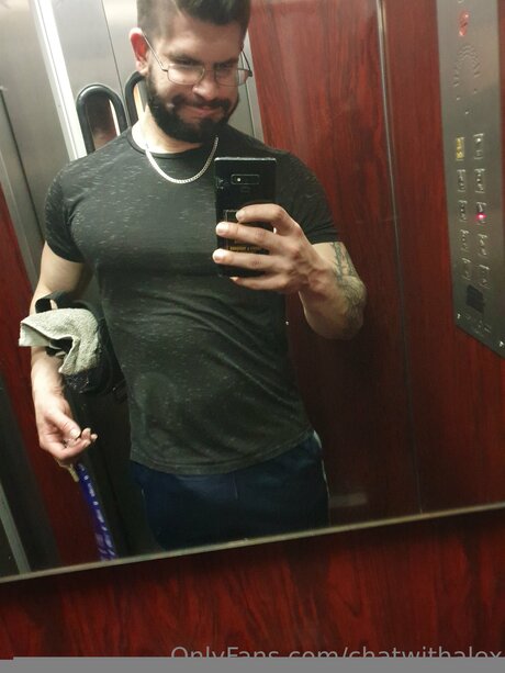 Chatwithalex free model images