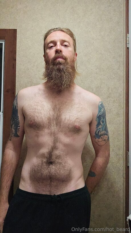 Hot Beard star sexy pics