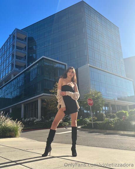 blonde deepthroat onlyfans pretty img