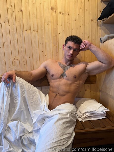 Camillobeischel model erotic image