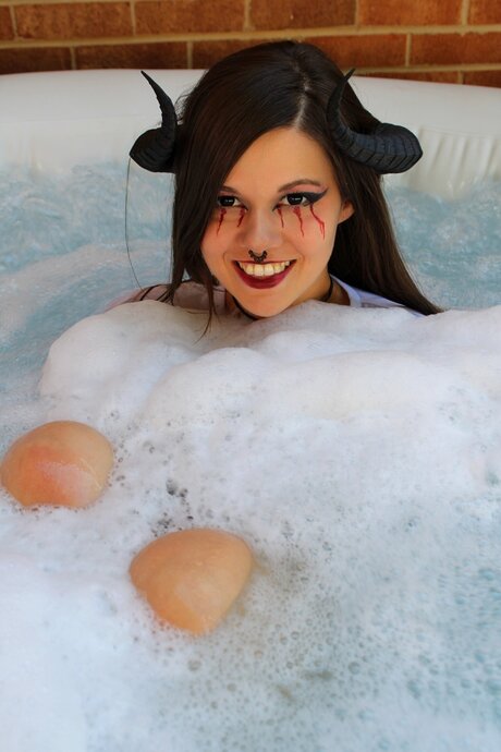 chubby solo onlyfans pornos galleries