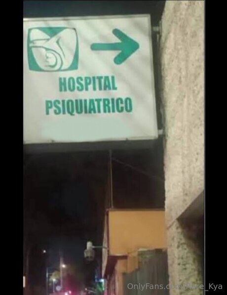 Rare Kya hot model img