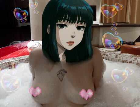 Rare Kya art star pic