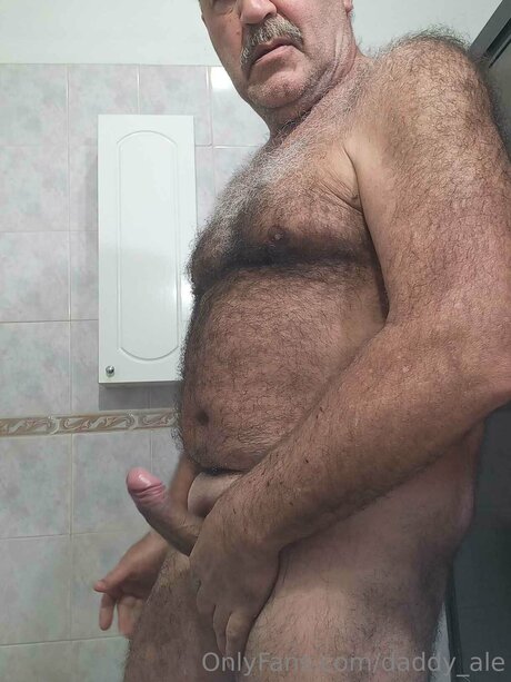 Daddy Ale art star gallery