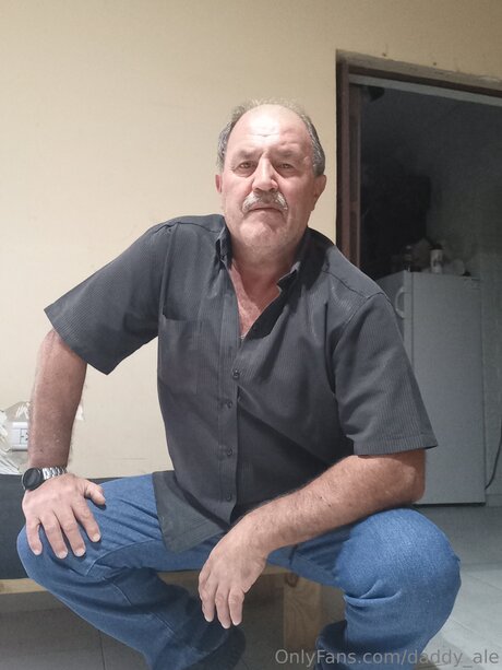 Daddy Ale star high quality pictures