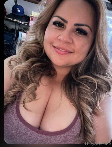 U217598164 art actress galleries