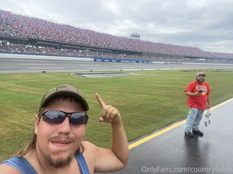 Countrycabin exclusive model pics