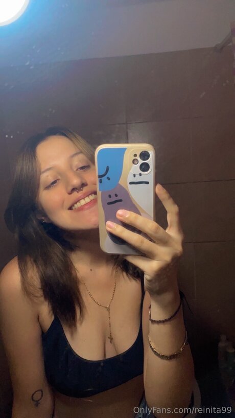 Reinita99 model art picture