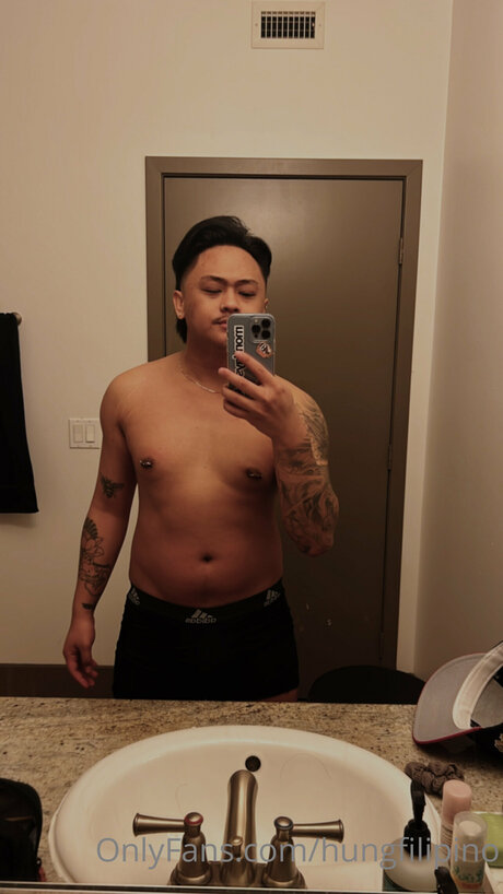 Hungfilipino nude actress photo