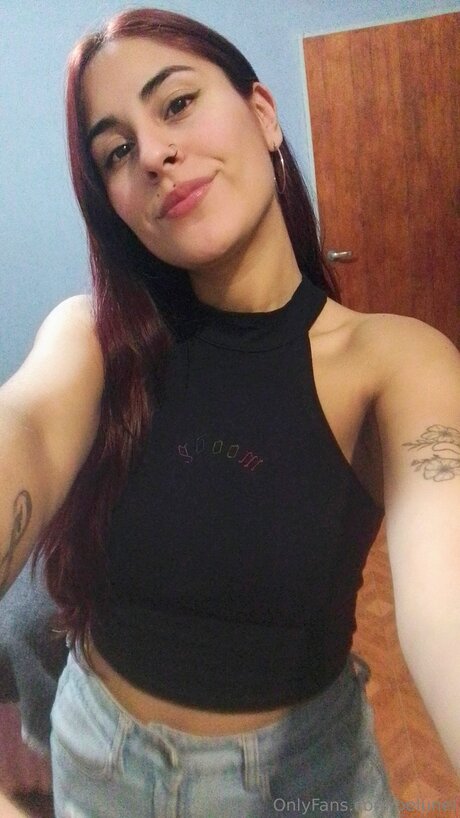 Belunel star naked img