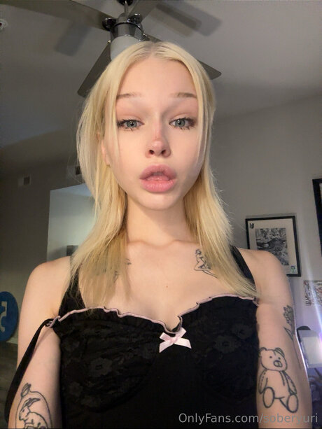 Soberyuri model xxx image