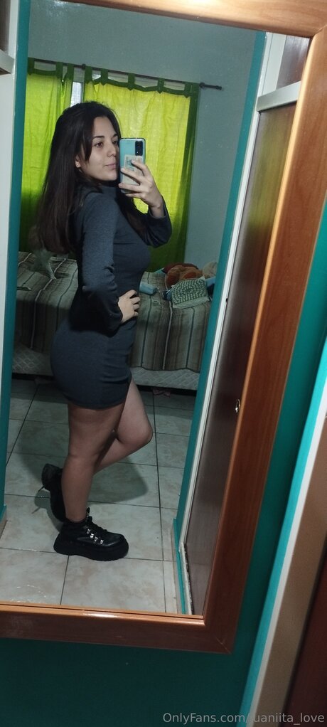 Juaniita Love exclusive actress gallery