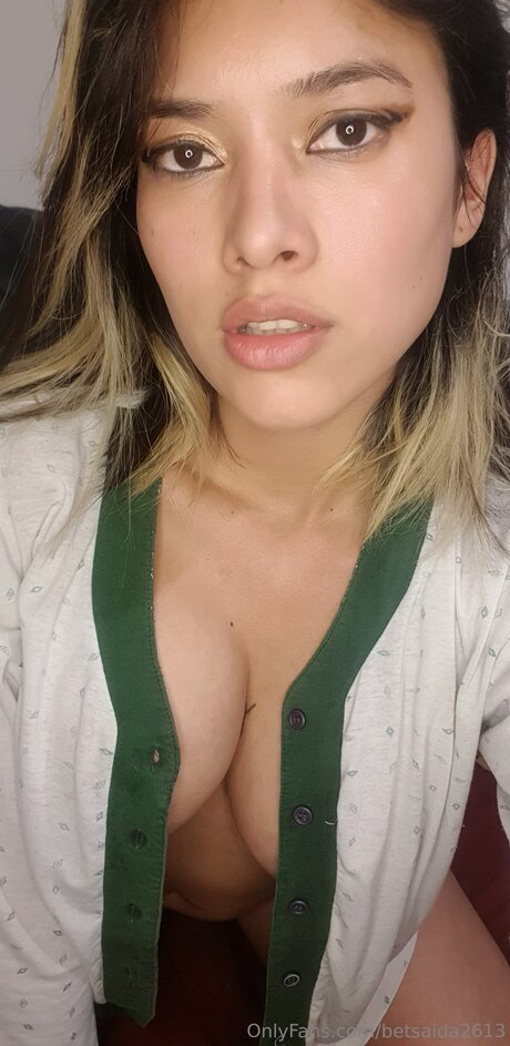 Betsaida2613 hot actress archive