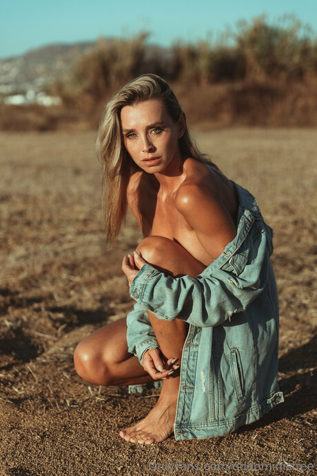 Dddominii pornstar sexy image