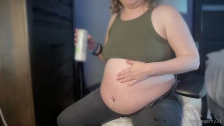 Thatoneamy44 art actress picture