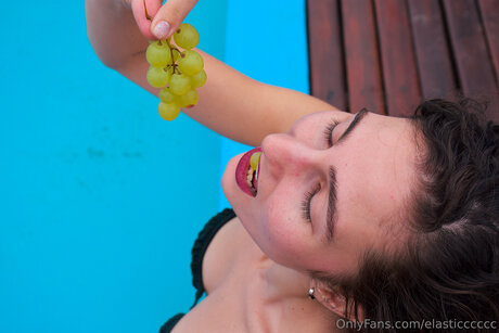 Elasticccccc pornstar nude image