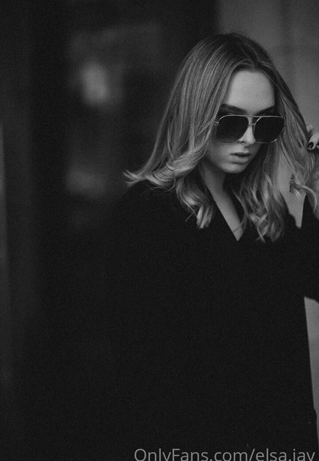 curvy shemale onlyfans sexy naked image