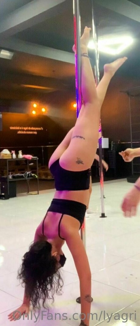 Electrahearth star porn photo