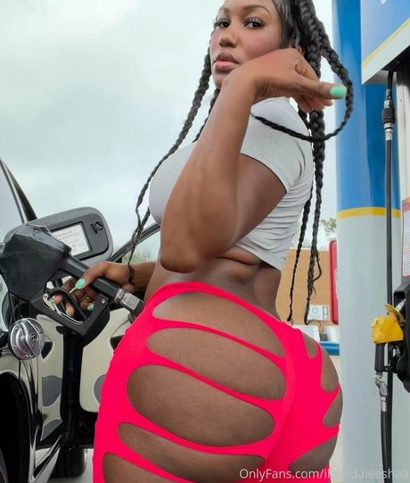 ilovedaleeshaa hot pornstar image