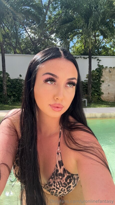 uronlinefantasy adult actress pic