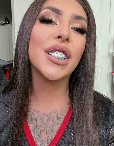 transsexual onlyfans free naked img