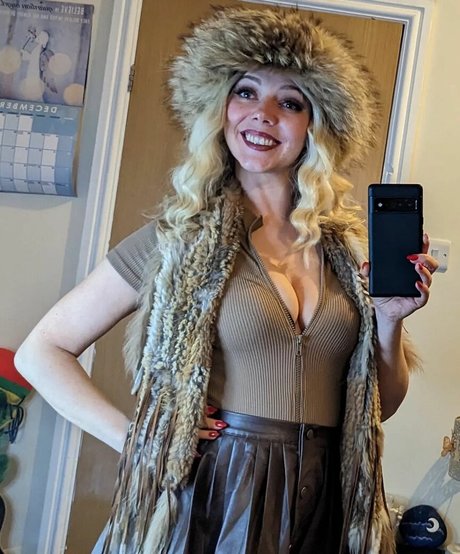 Aurora Indica model best picture