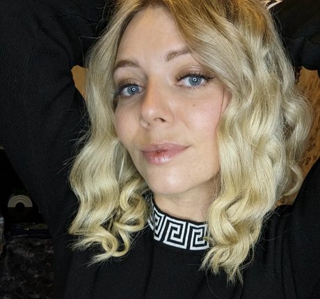 Aurora Indica star nudes pics