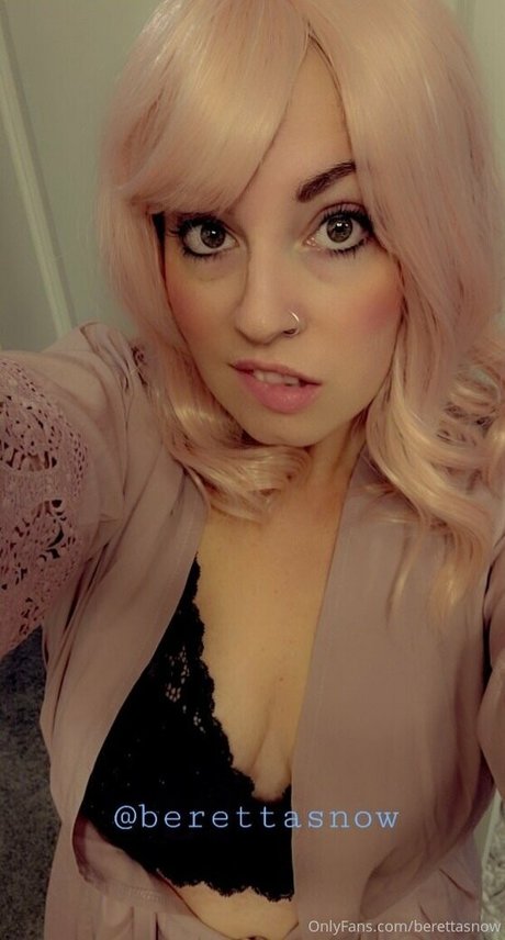 berettasnow adult actress image