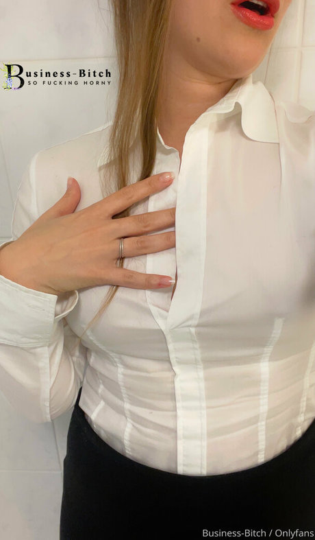 businessbitch2020 pornstar naked pictures