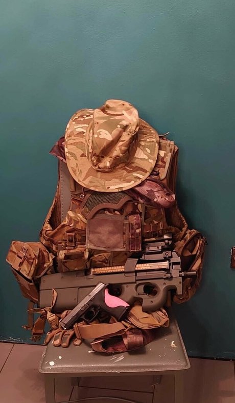 kayleigh95 star nude photo